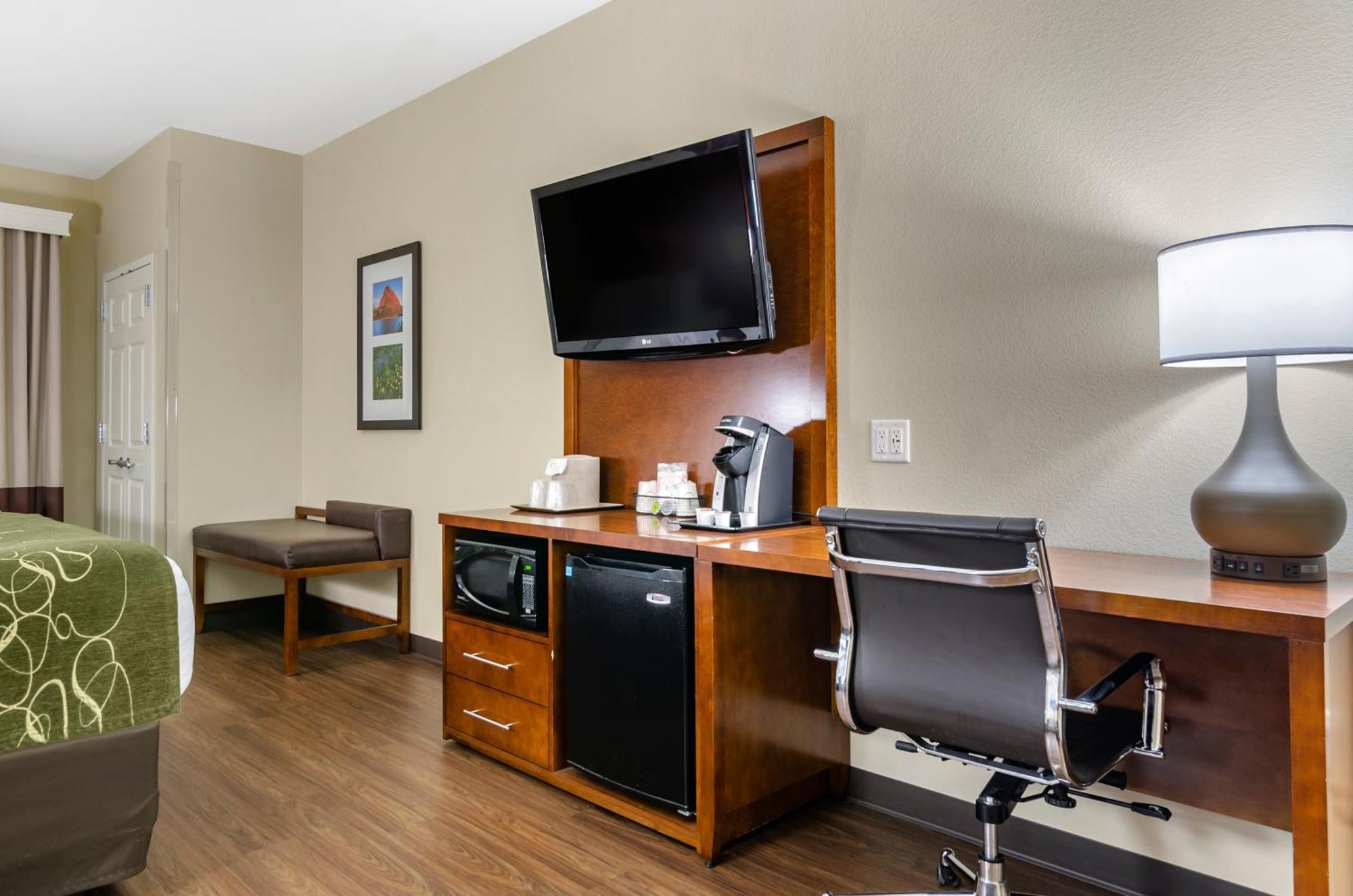 Comfort Suites Helena Airport Exteriör bild